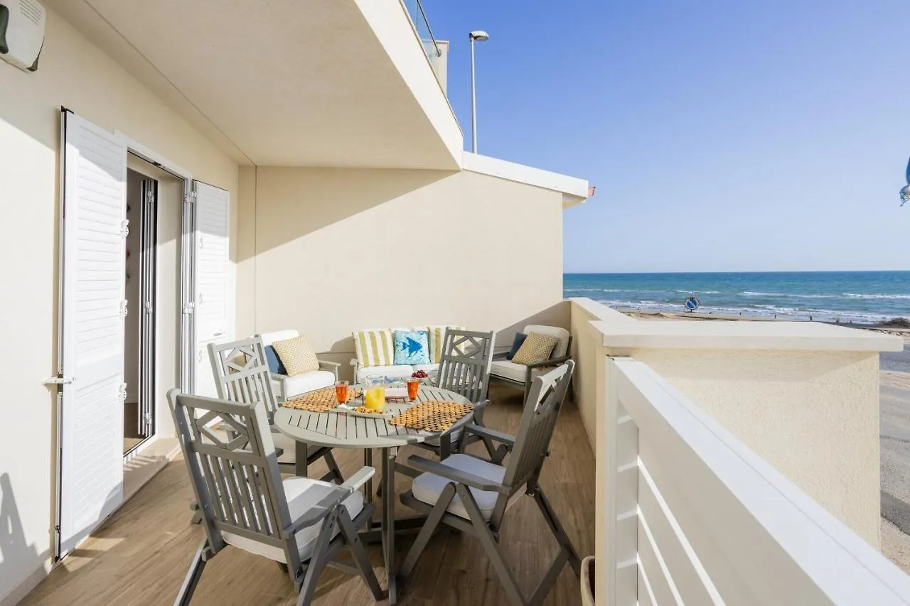 House On The Beach Piano Terra - Isulatravel Ispica Italy